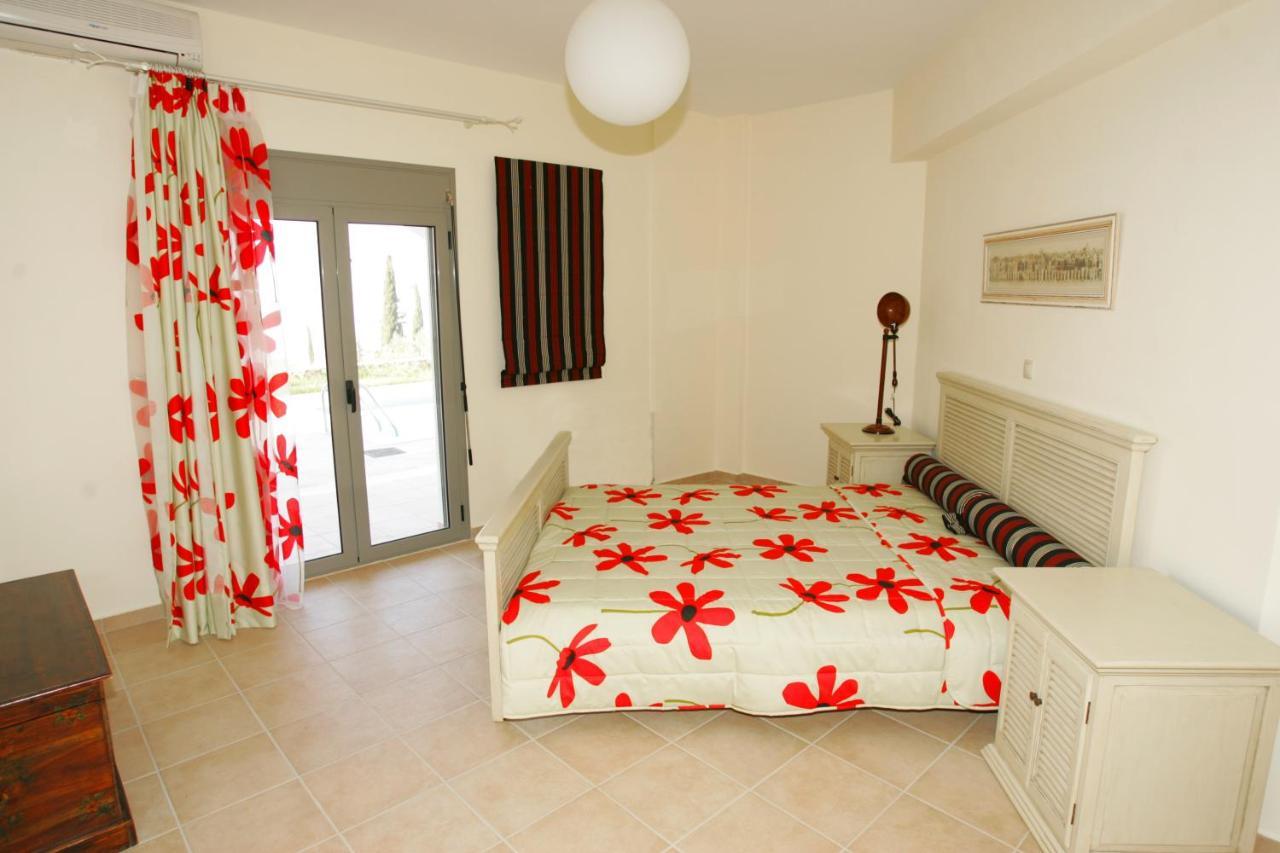 Erofili Villas ลูร์ดฮาตา ภายนอก รูปภาพ